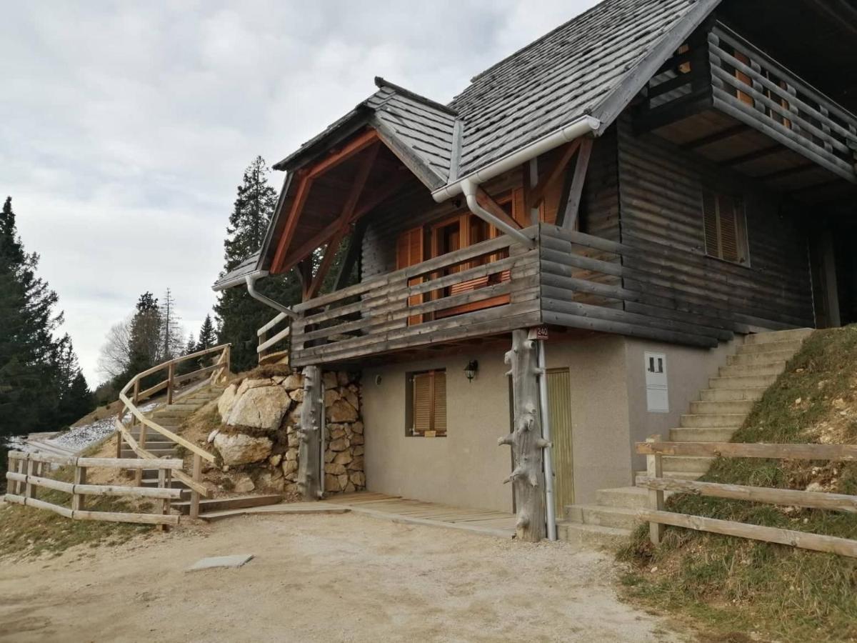 Apartmaji Vrhovnik Cerklje na Gorenjskem Buitenkant foto